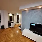 Apartment Luks *